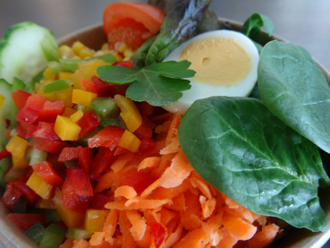 Gemischter-Salat, inkl. Ital. Sauce in Box gross
