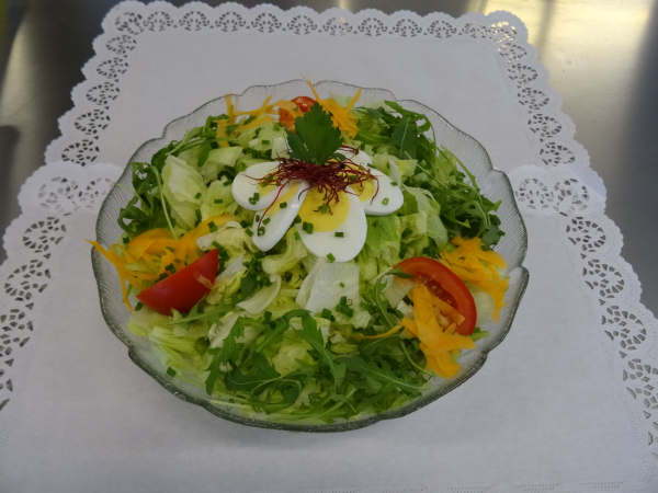 Grüner-Salat  Ital. Sauce in Glasschale (6 Personen)