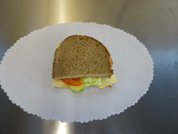 St. Galler Brot Dunkel Brie-Käse