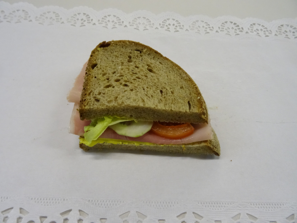 St. Galler Brot Dunkel Schinken-Curry
