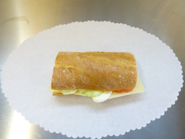 1/3 Baguette Greyerzer-Käse