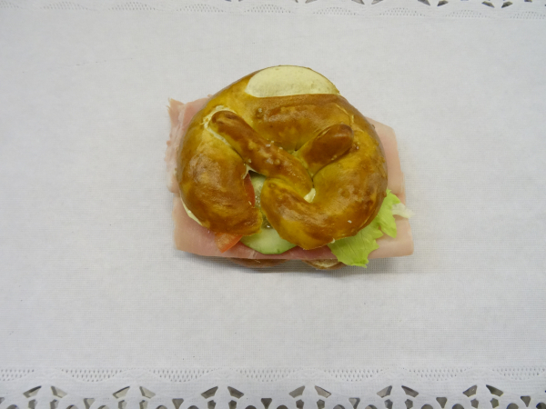 Silser-Bretzel klein Schinken